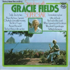 Gracie Fields - Singalong With Gracie Fields