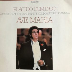 Placido Domingo - Ave Maria